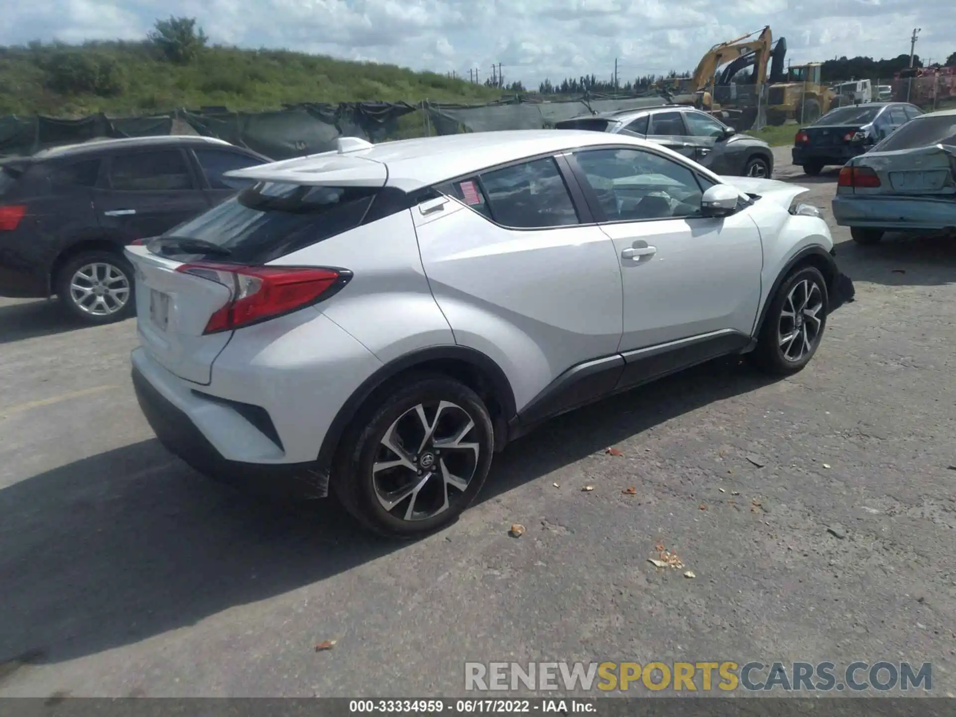 4 Photograph of a damaged car NMTKHMBX0MR132146 TOYOTA C-HR 2021