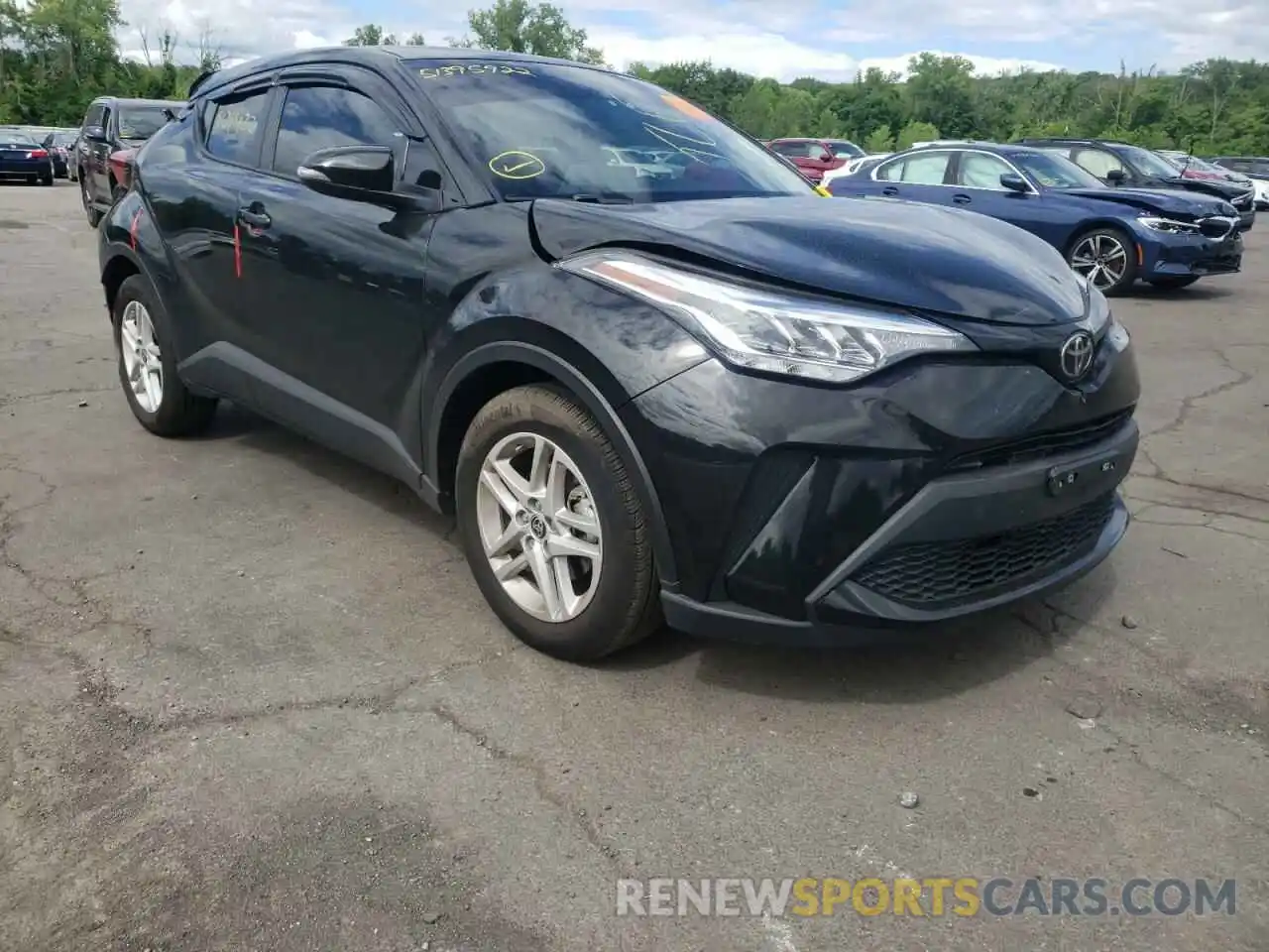 1 Photograph of a damaged car NMTKHMBX0MR137914 TOYOTA C-HR 2021