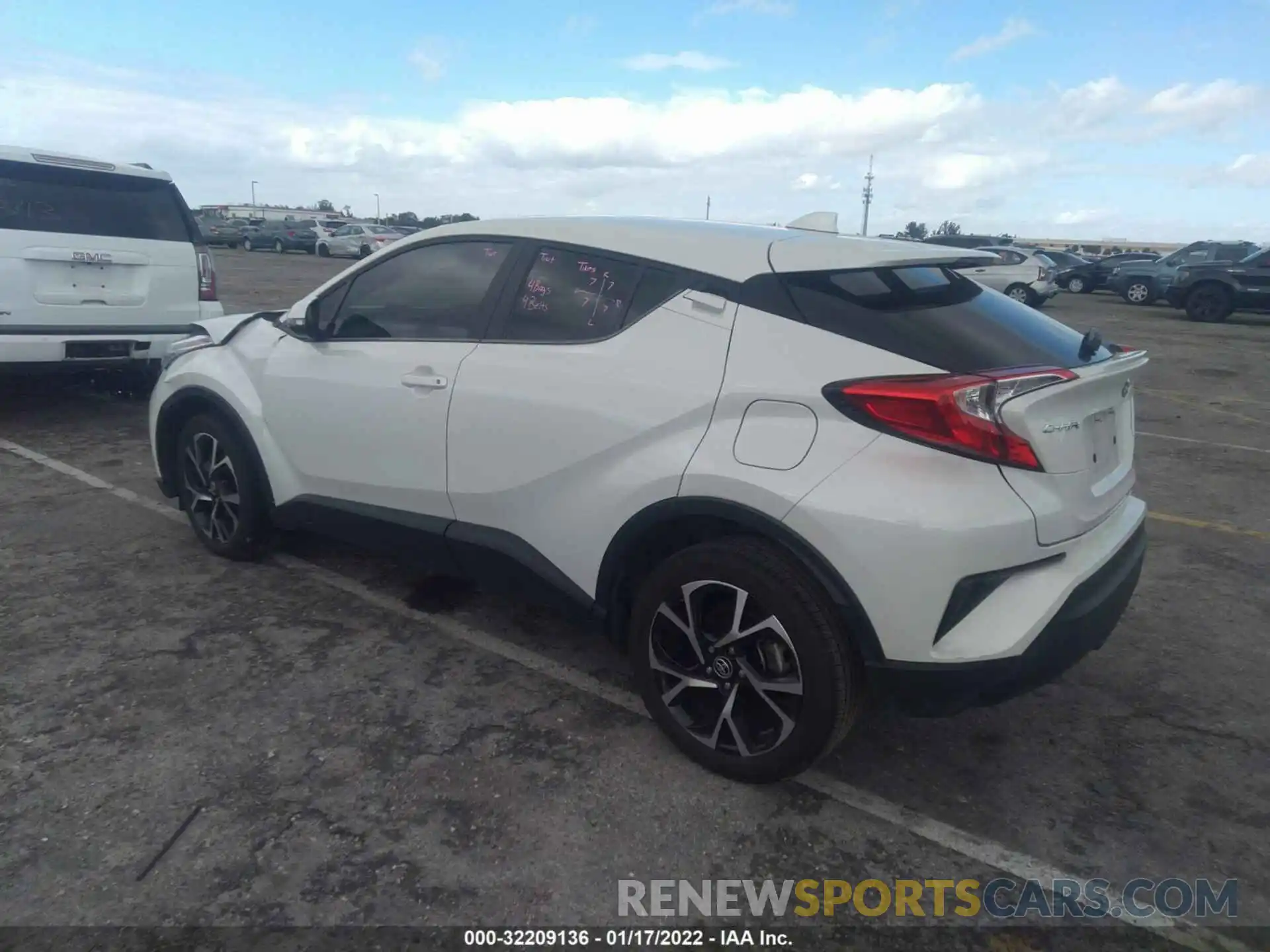 3 Photograph of a damaged car NMTKHMBX1MR119549 TOYOTA C-HR 2021