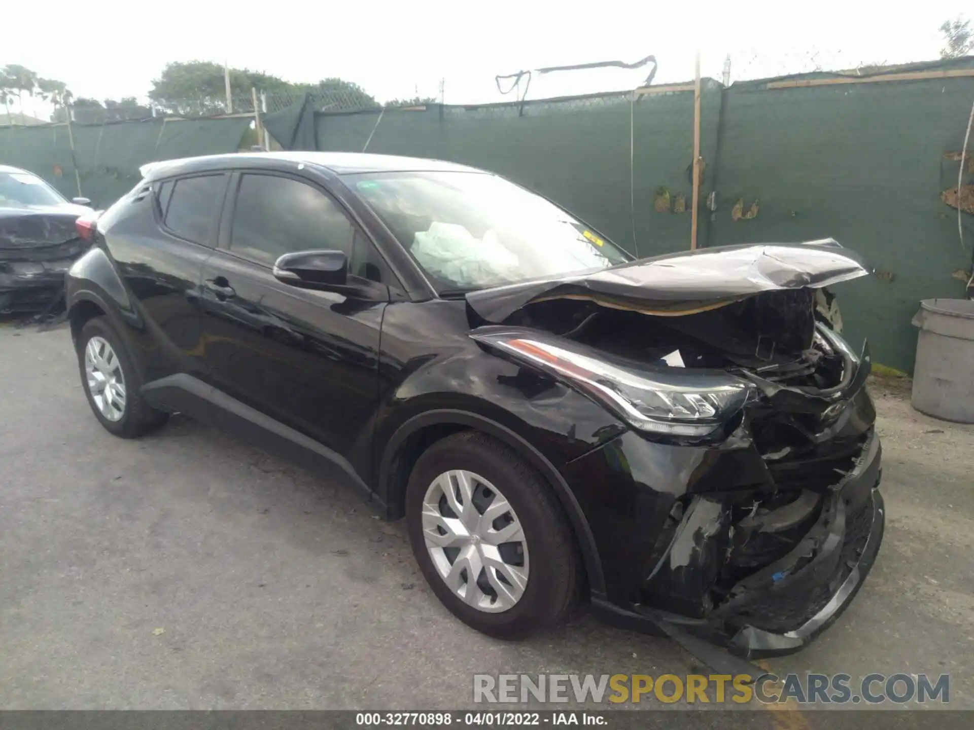 1 Photograph of a damaged car NMTKHMBX1MR125402 TOYOTA C-HR 2021