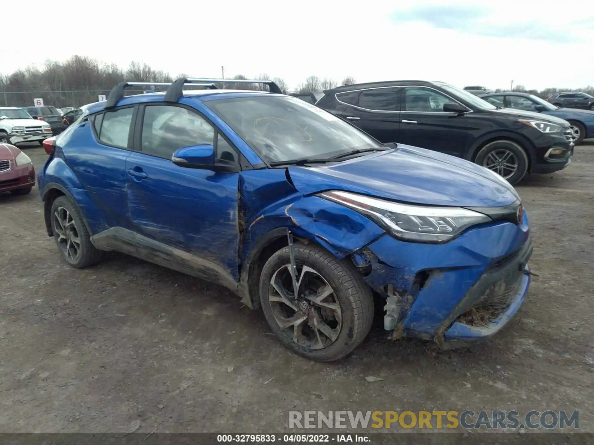 1 Photograph of a damaged car NMTKHMBX1MR135413 TOYOTA C-HR 2021