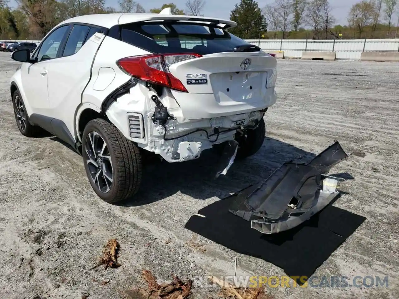 3 Photograph of a damaged car NMTKHMBX1MR137243 TOYOTA C-HR 2021