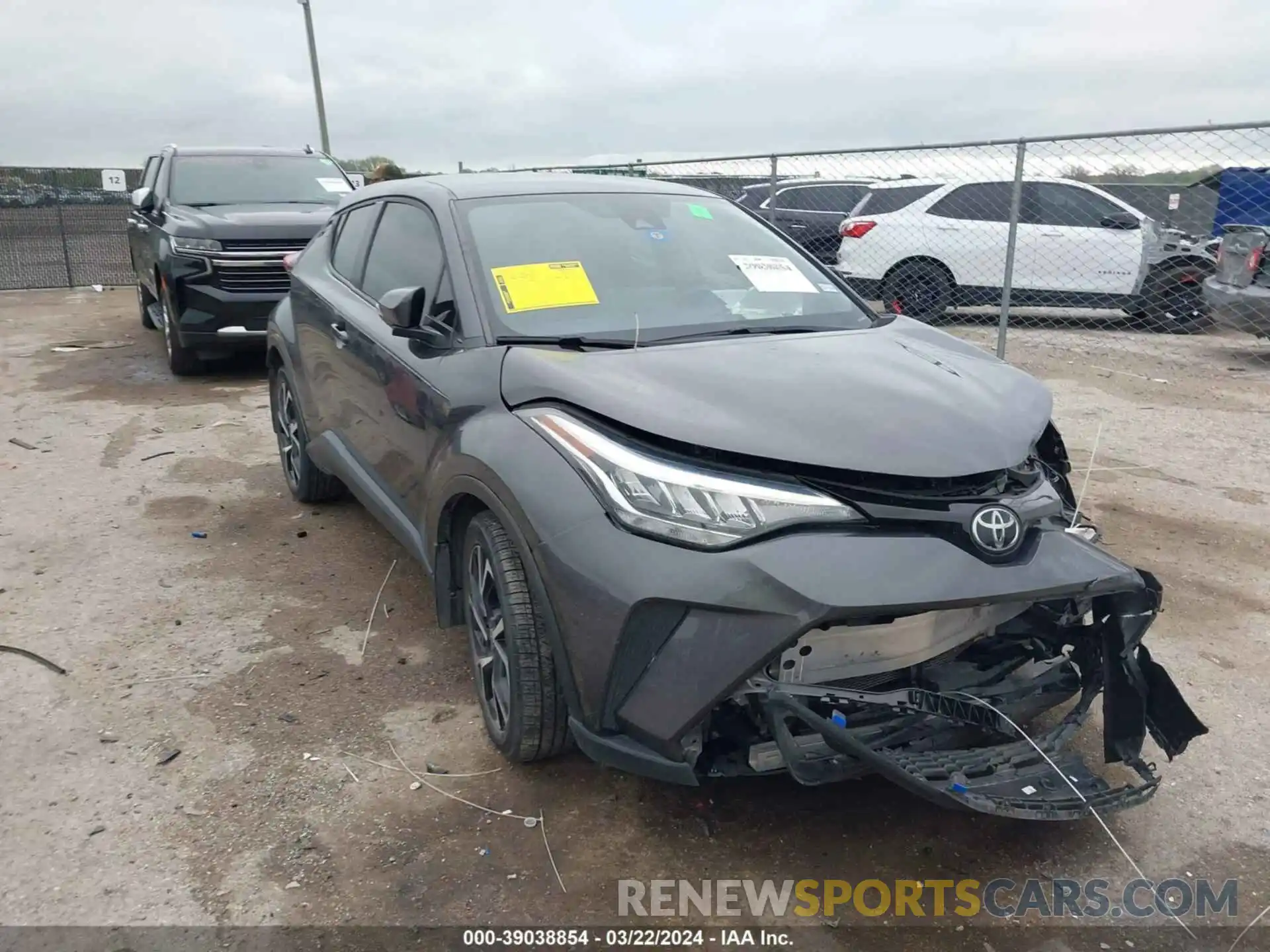 1 Photograph of a damaged car NMTKHMBX1MR139462 TOYOTA C-HR 2021