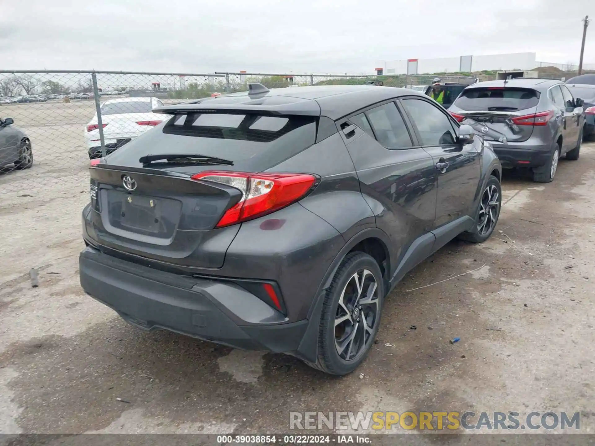 4 Photograph of a damaged car NMTKHMBX1MR139462 TOYOTA C-HR 2021