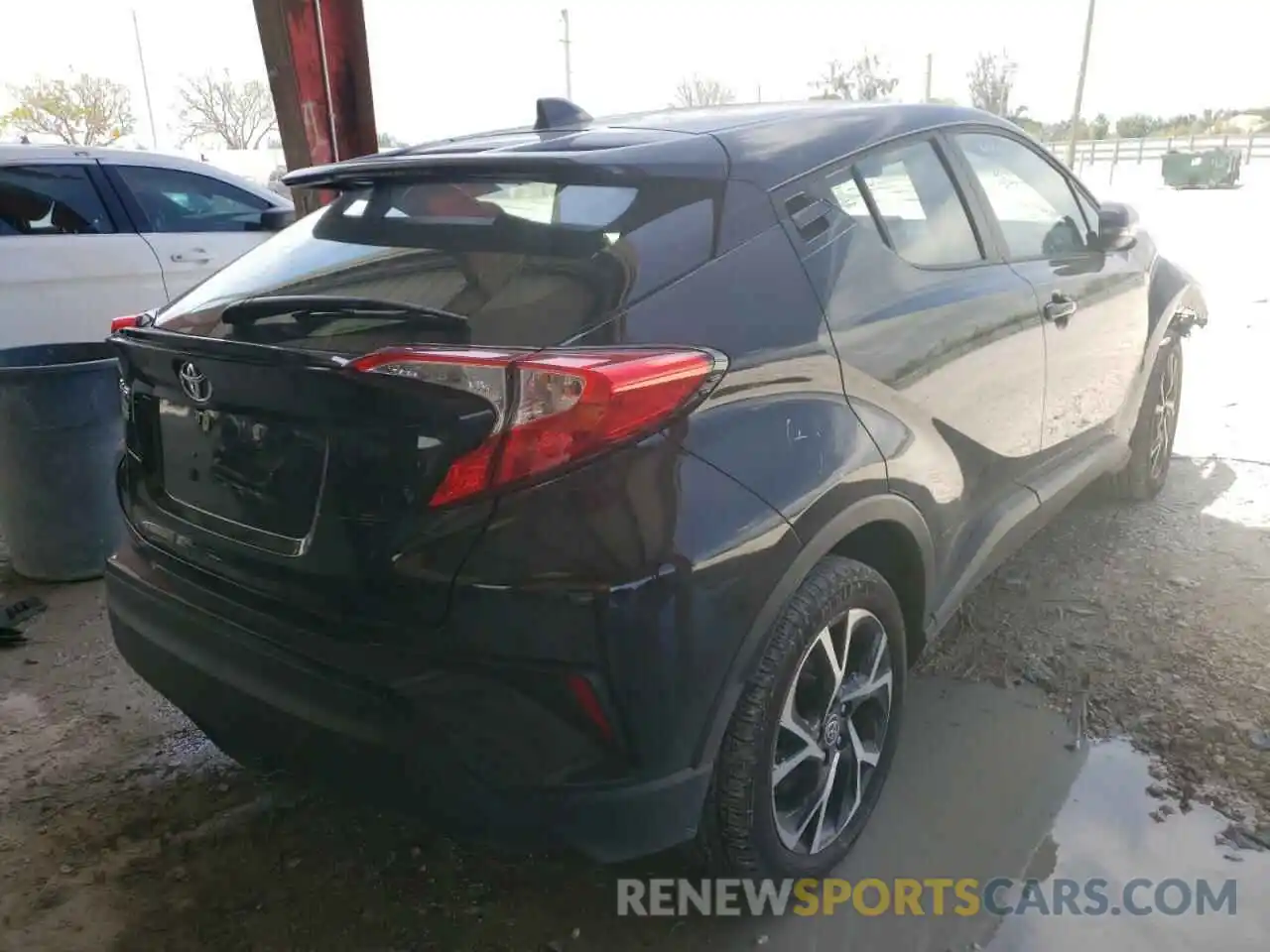 4 Photograph of a damaged car NMTKHMBX1MR139672 TOYOTA C-HR 2021