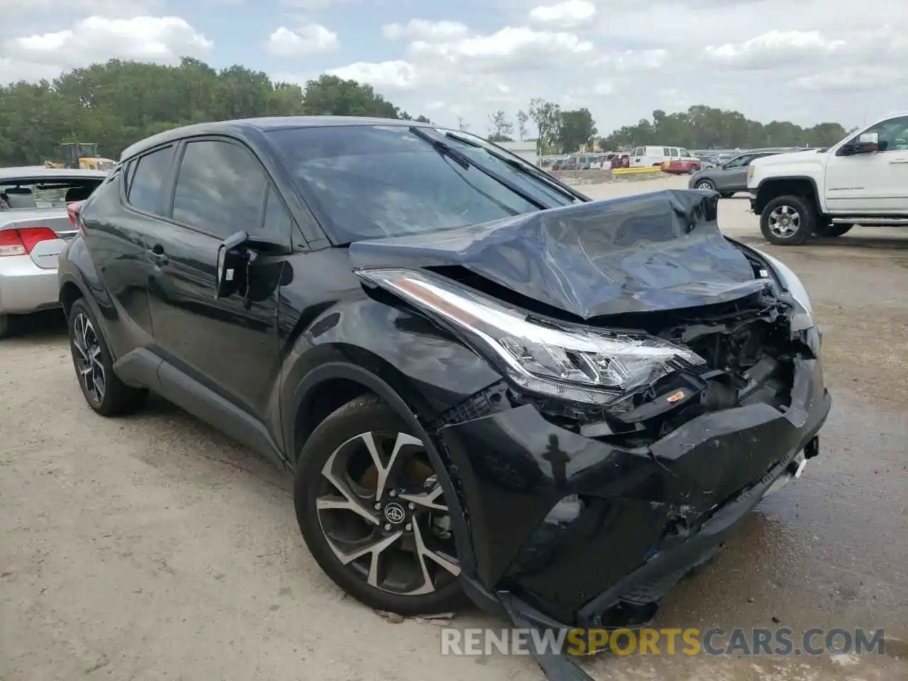 1 Photograph of a damaged car NMTKHMBX2MR121973 TOYOTA C-HR 2021