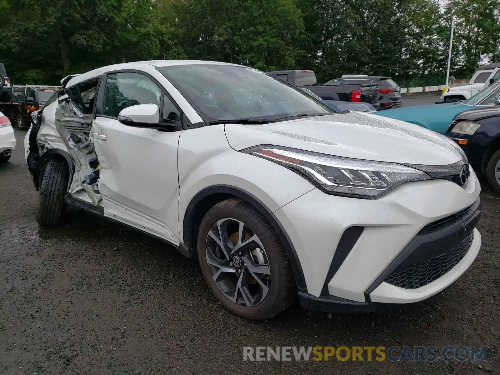 1 Photograph of a damaged car NMTKHMBX2MR124842 TOYOTA C-HR 2021