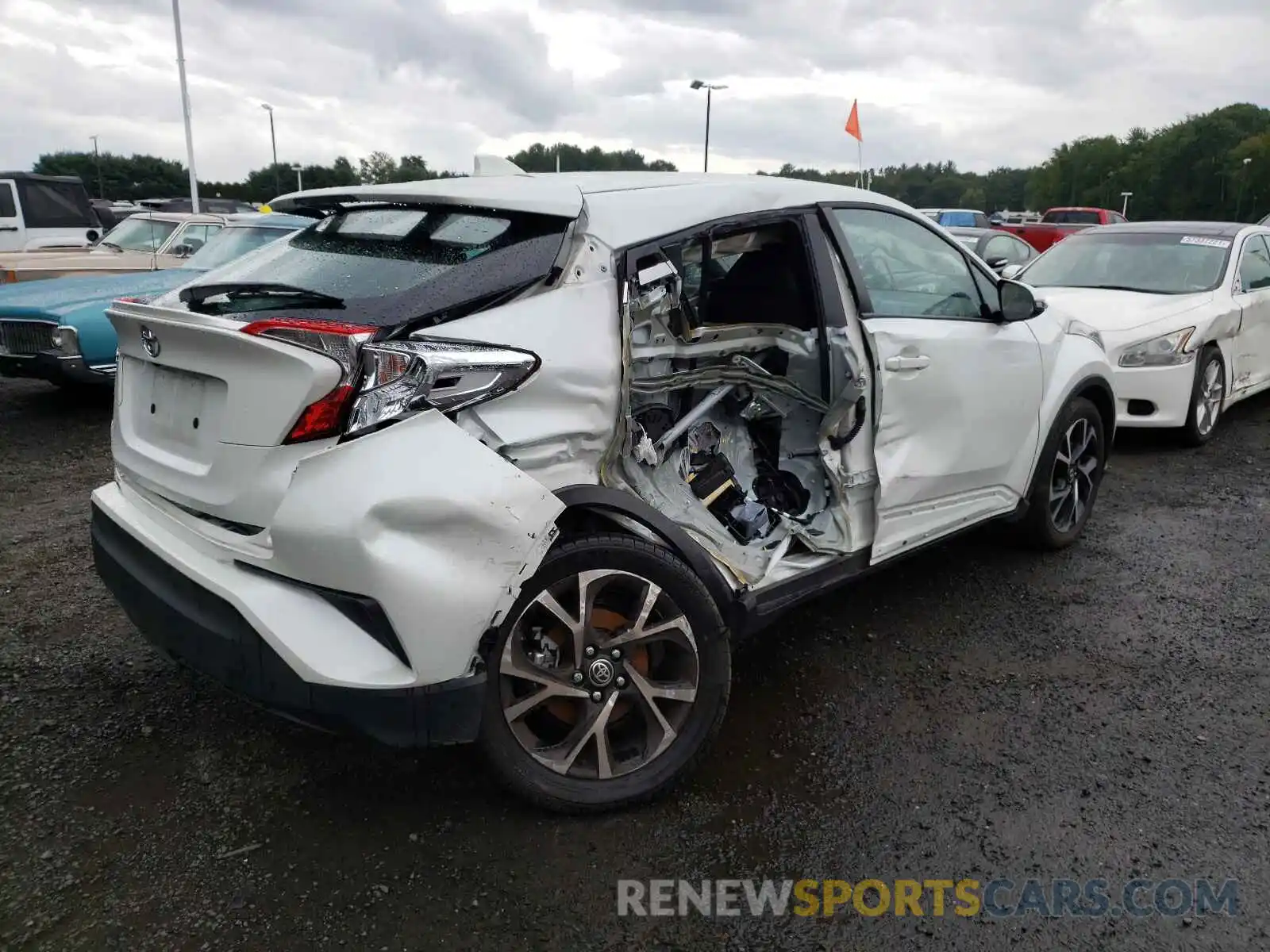 4 Photograph of a damaged car NMTKHMBX2MR124842 TOYOTA C-HR 2021