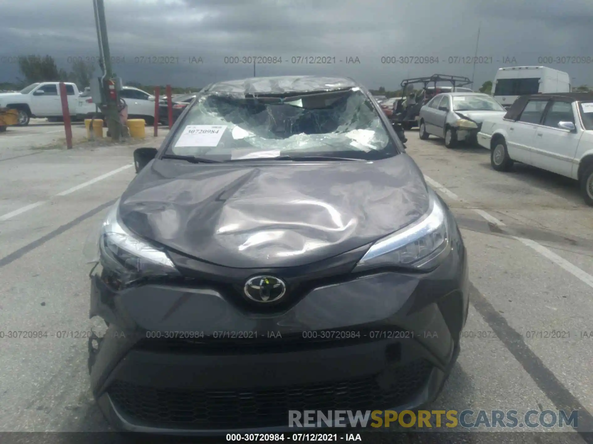 6 Photograph of a damaged car NMTKHMBX2MR128907 TOYOTA C-HR 2021