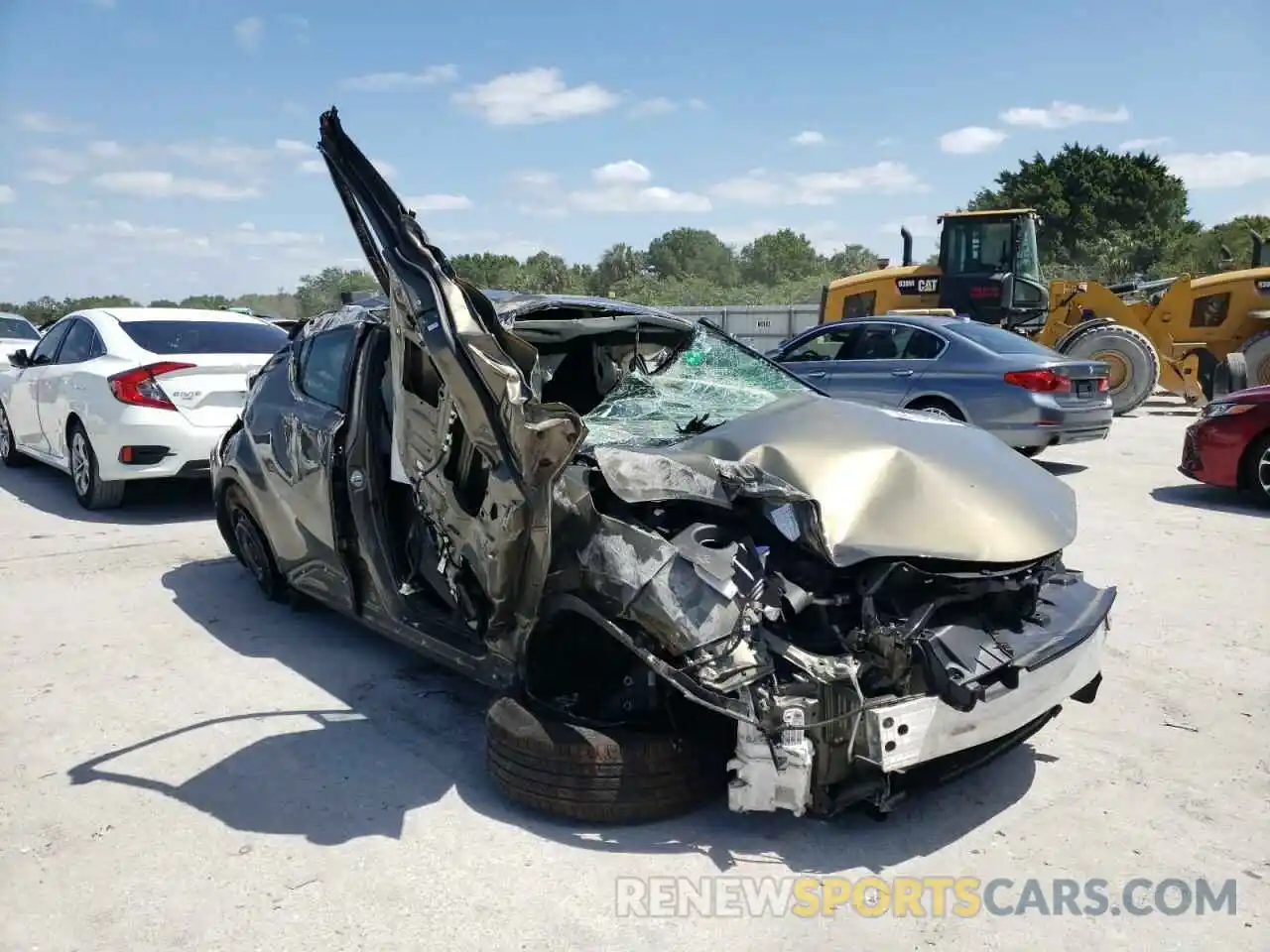 1 Photograph of a damaged car NMTKHMBX2MR130401 TOYOTA C-HR 2021