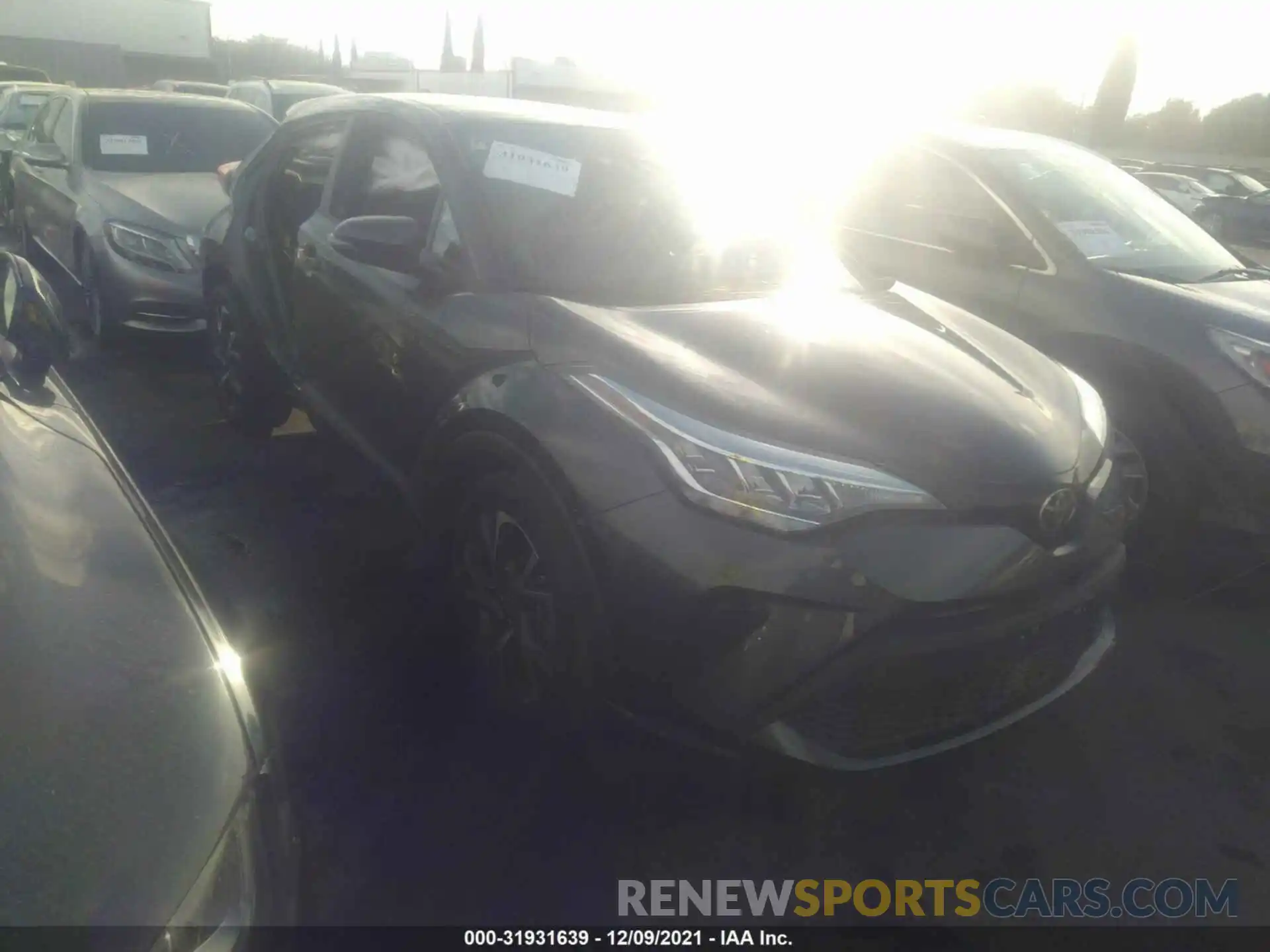 1 Photograph of a damaged car NMTKHMBX2MR133332 TOYOTA C-HR 2021