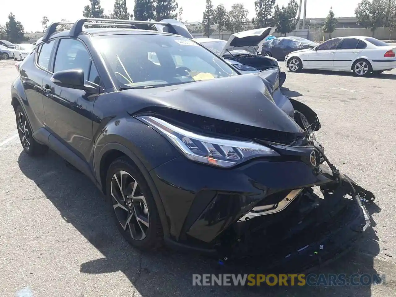 1 Photograph of a damaged car NMTKHMBX2MR140166 TOYOTA C-HR 2021