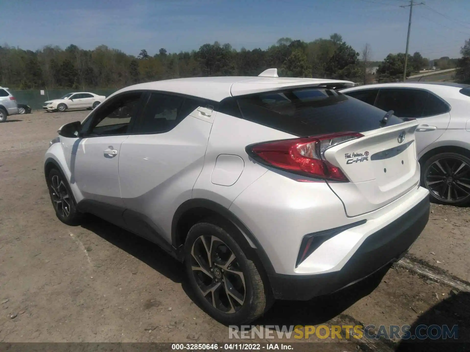 3 Photograph of a damaged car NMTKHMBX3MR128883 TOYOTA C-HR 2021