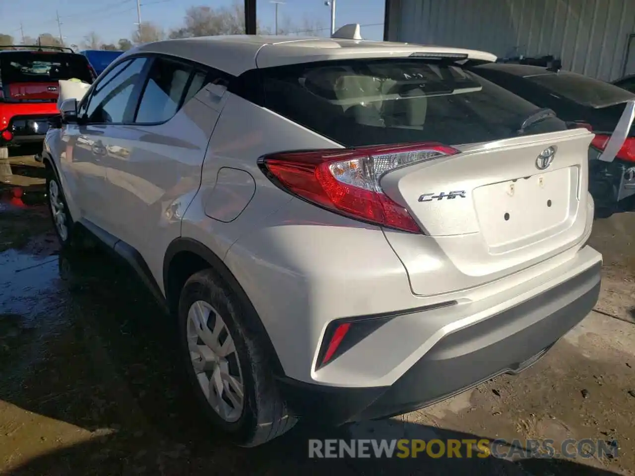 3 Photograph of a damaged car NMTKHMBX3MR130844 TOYOTA C-HR 2021