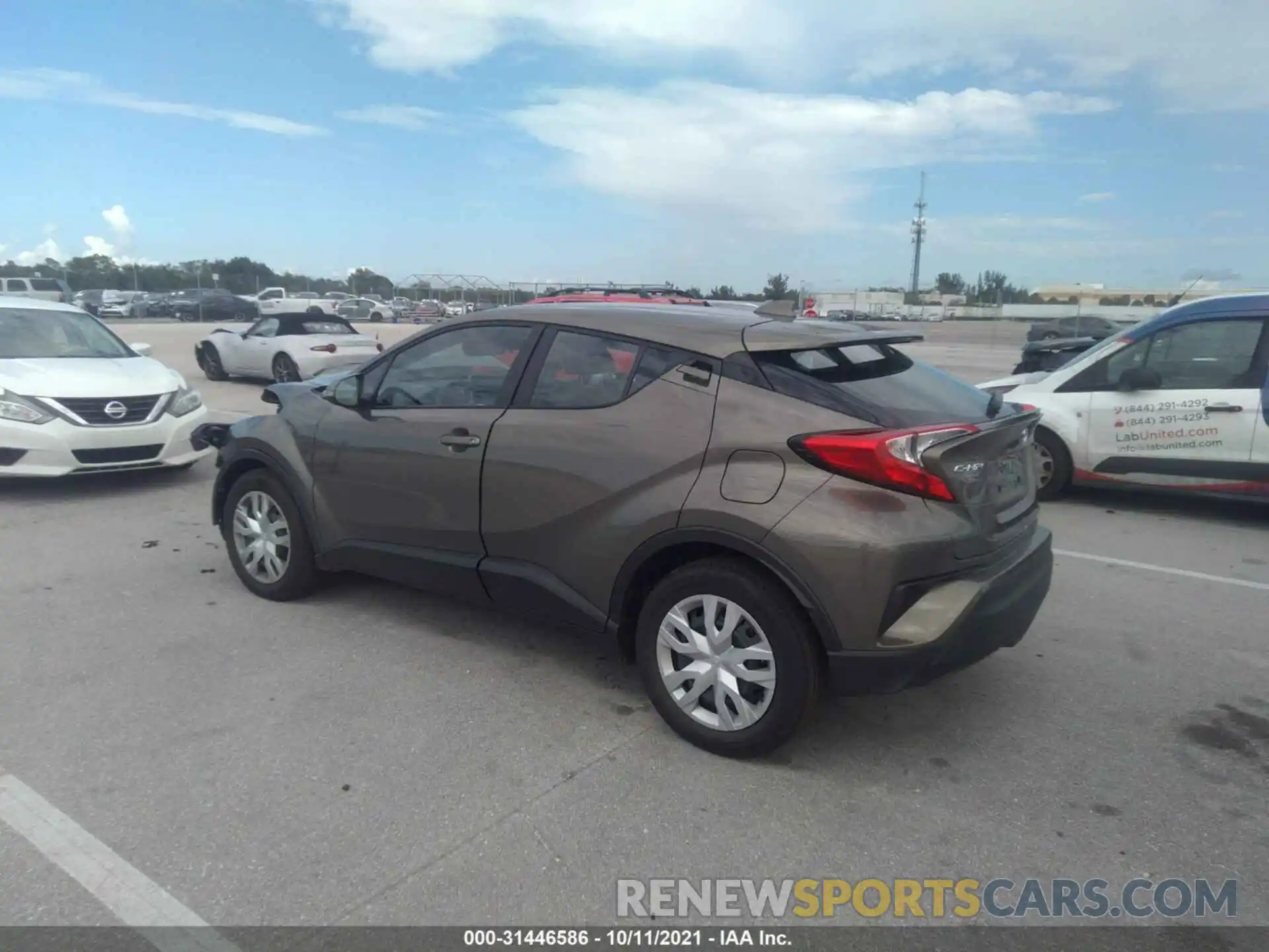 3 Photograph of a damaged car NMTKHMBX3MR131296 TOYOTA C-HR 2021