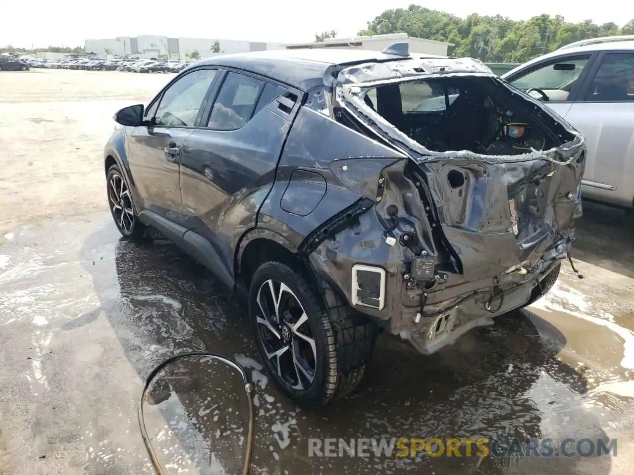 3 Photograph of a damaged car NMTKHMBX3MR133677 TOYOTA C-HR 2021