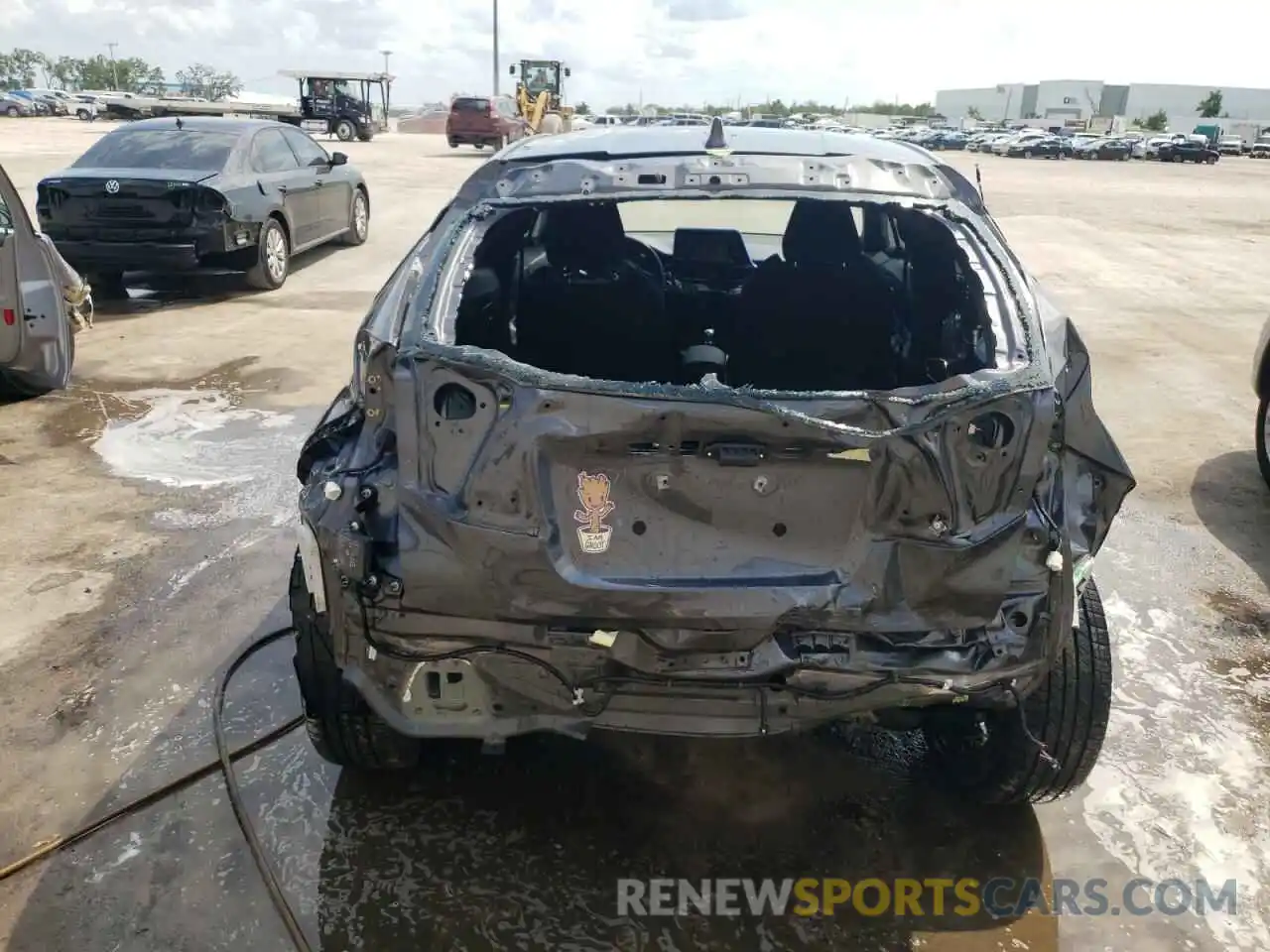 9 Photograph of a damaged car NMTKHMBX3MR133677 TOYOTA C-HR 2021