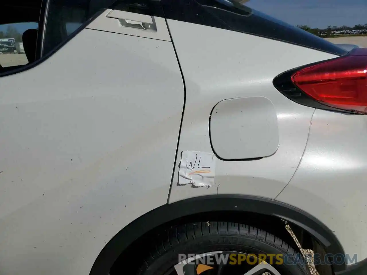 9 Photograph of a damaged car NMTKHMBX3MR137437 TOYOTA C-HR 2021