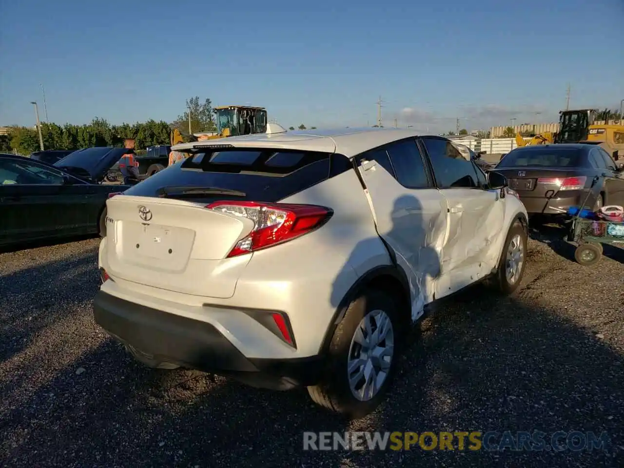 4 Photograph of a damaged car NMTKHMBX4MR129119 TOYOTA C-HR 2021