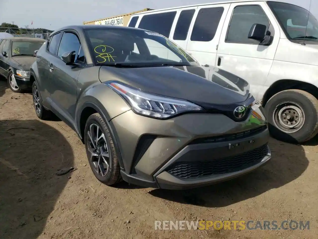 1 Photograph of a damaged car NMTKHMBX4MR133672 TOYOTA C-HR 2021