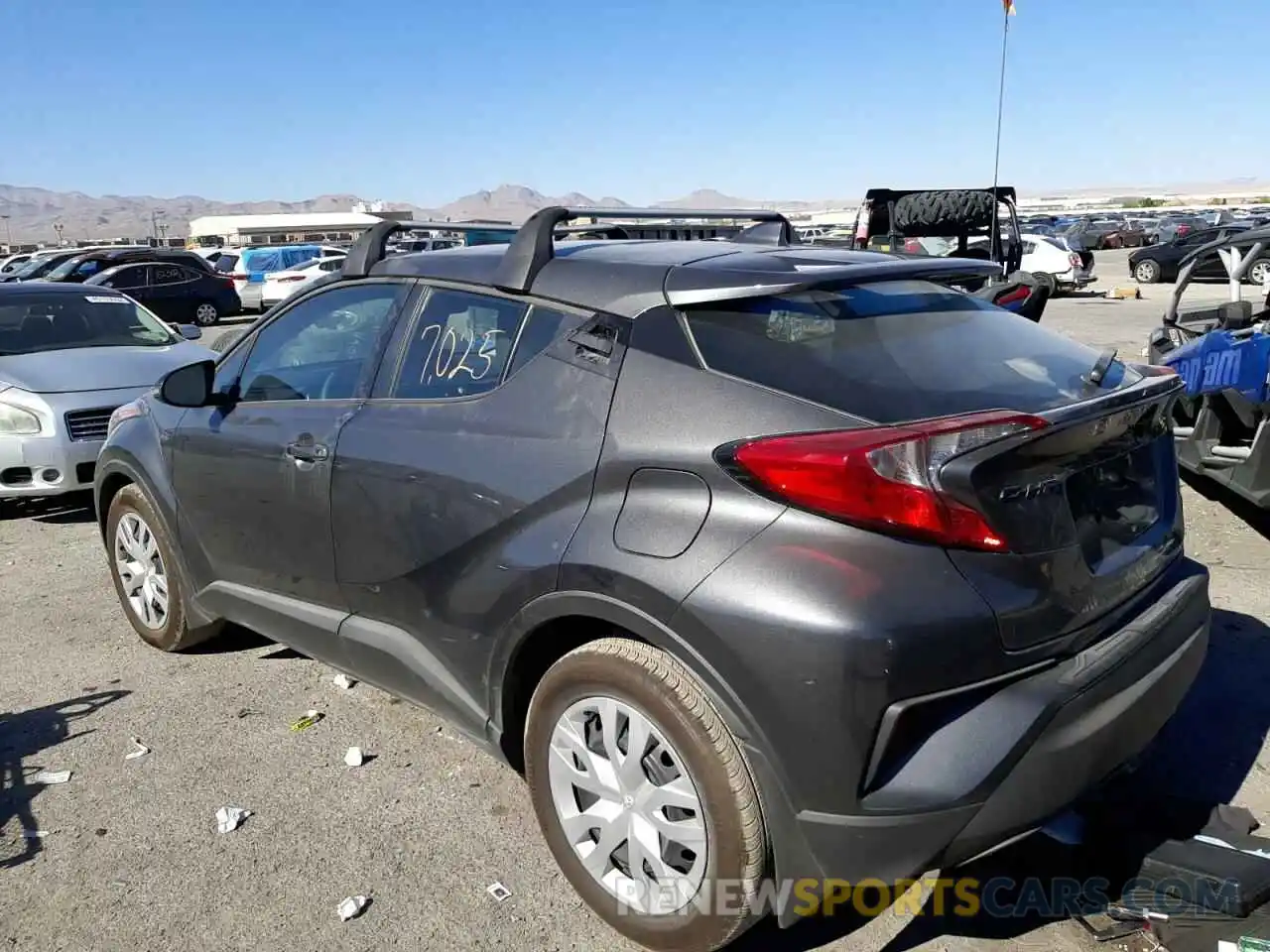 3 Photograph of a damaged car NMTKHMBX4MR135518 TOYOTA C-HR 2021