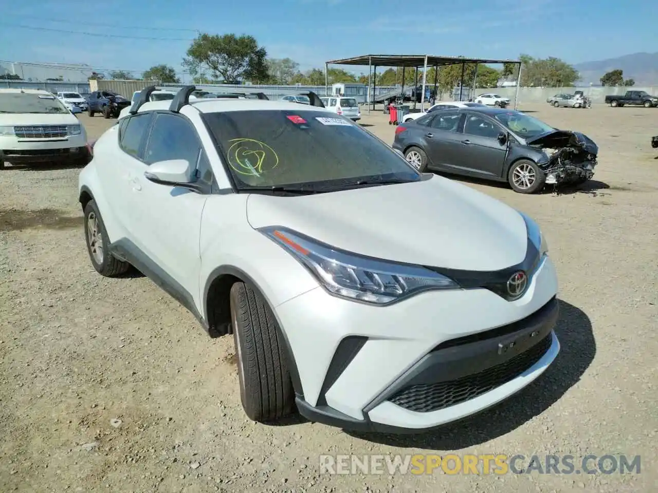 1 Photograph of a damaged car NMTKHMBX4MR136698 TOYOTA C-HR 2021