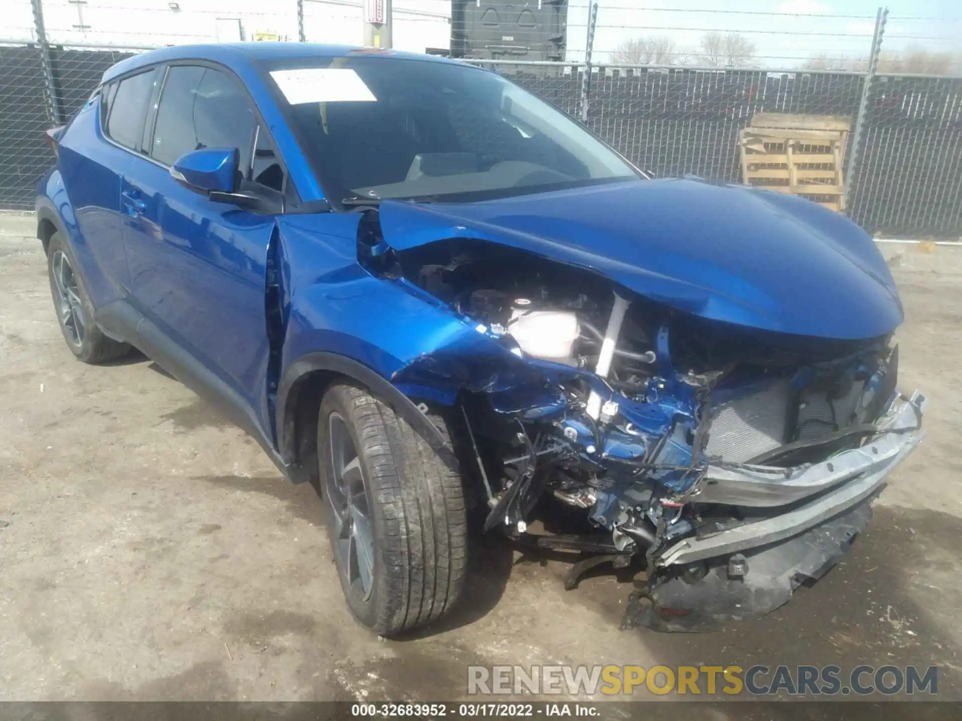 1 Photograph of a damaged car NMTKHMBX5MR131090 TOYOTA C-HR 2021