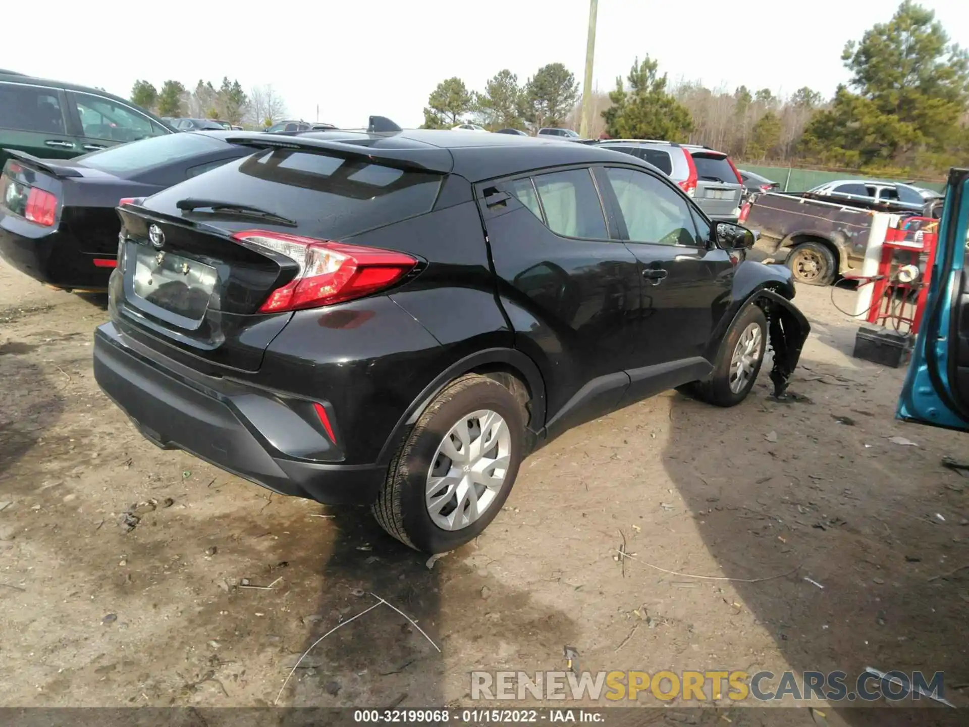 4 Photograph of a damaged car NMTKHMBX5MR134314 TOYOTA C-HR 2021