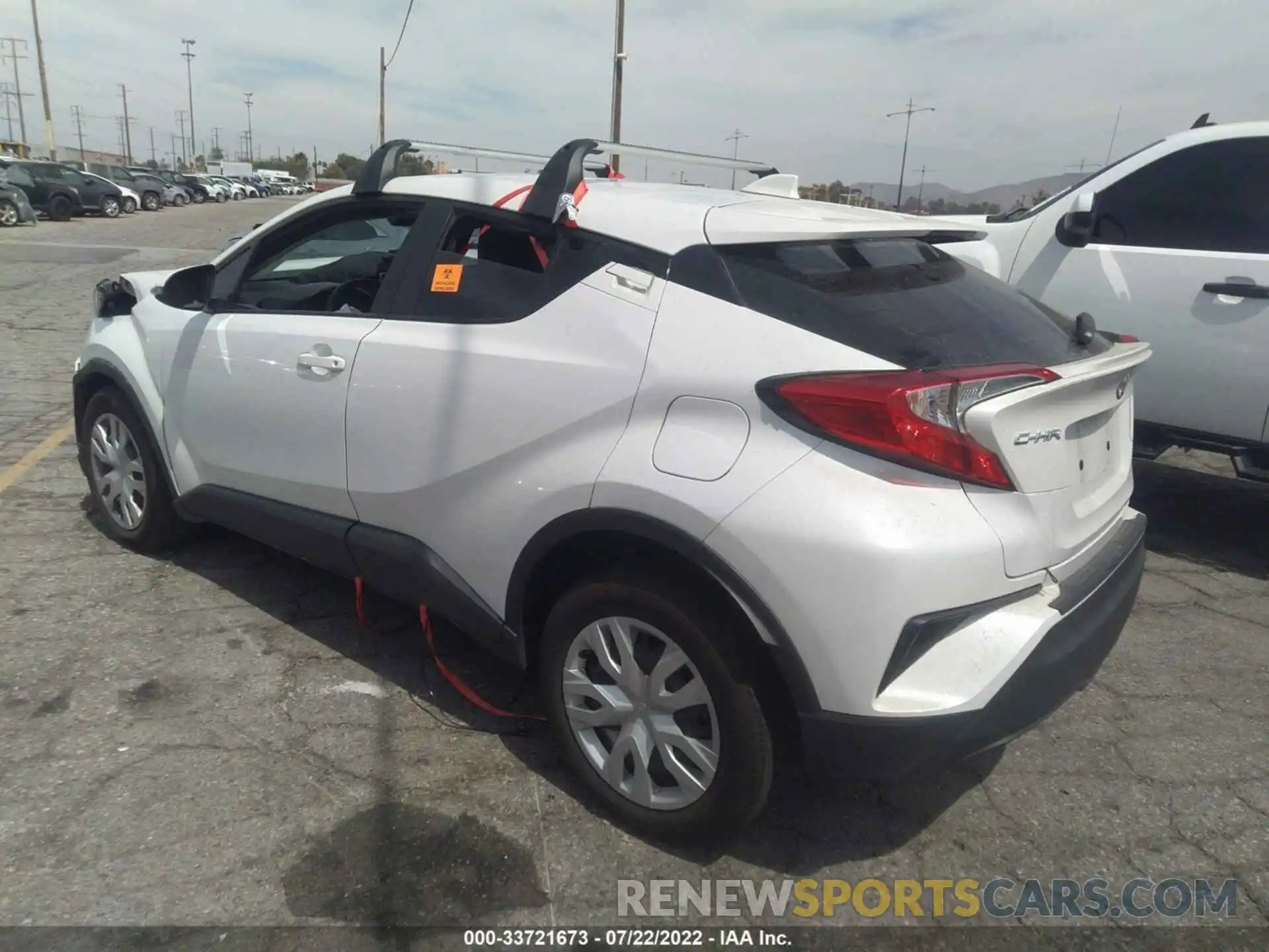 3 Photograph of a damaged car NMTKHMBX5MR134376 TOYOTA C-HR 2021