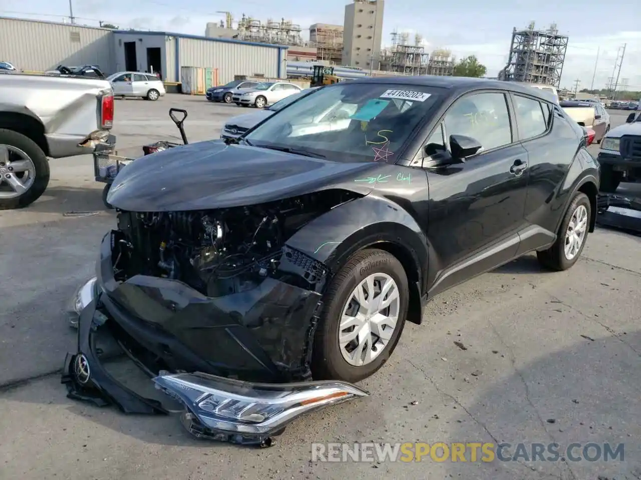 2 Photograph of a damaged car NMTKHMBX5MR136726 TOYOTA C-HR 2021