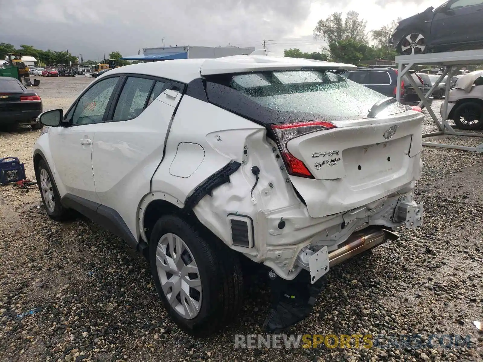 3 Photograph of a damaged car NMTKHMBX6MR123743 TOYOTA C-HR 2021