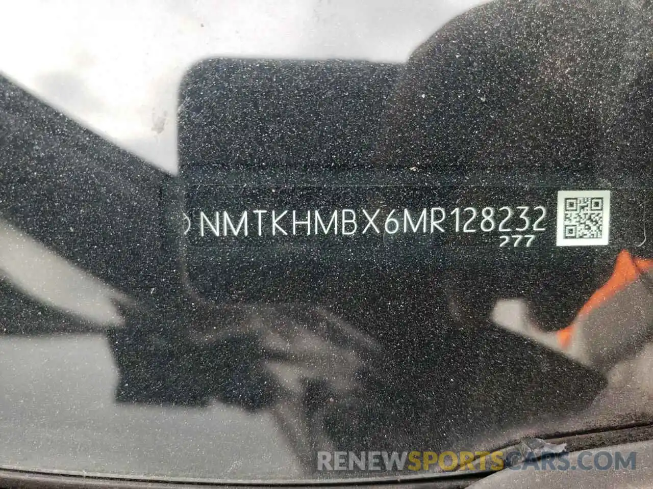 10 Фотография поврежденного автомобиля NMTKHMBX6MR128232 TOYOTA C-HR 2021