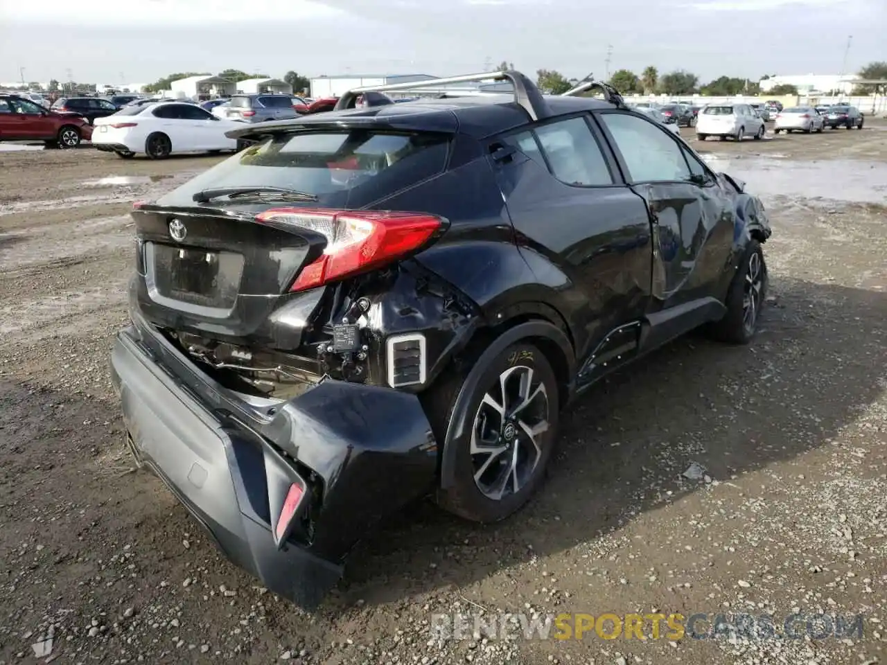 4 Photograph of a damaged car NMTKHMBX6MR129624 TOYOTA C-HR 2021