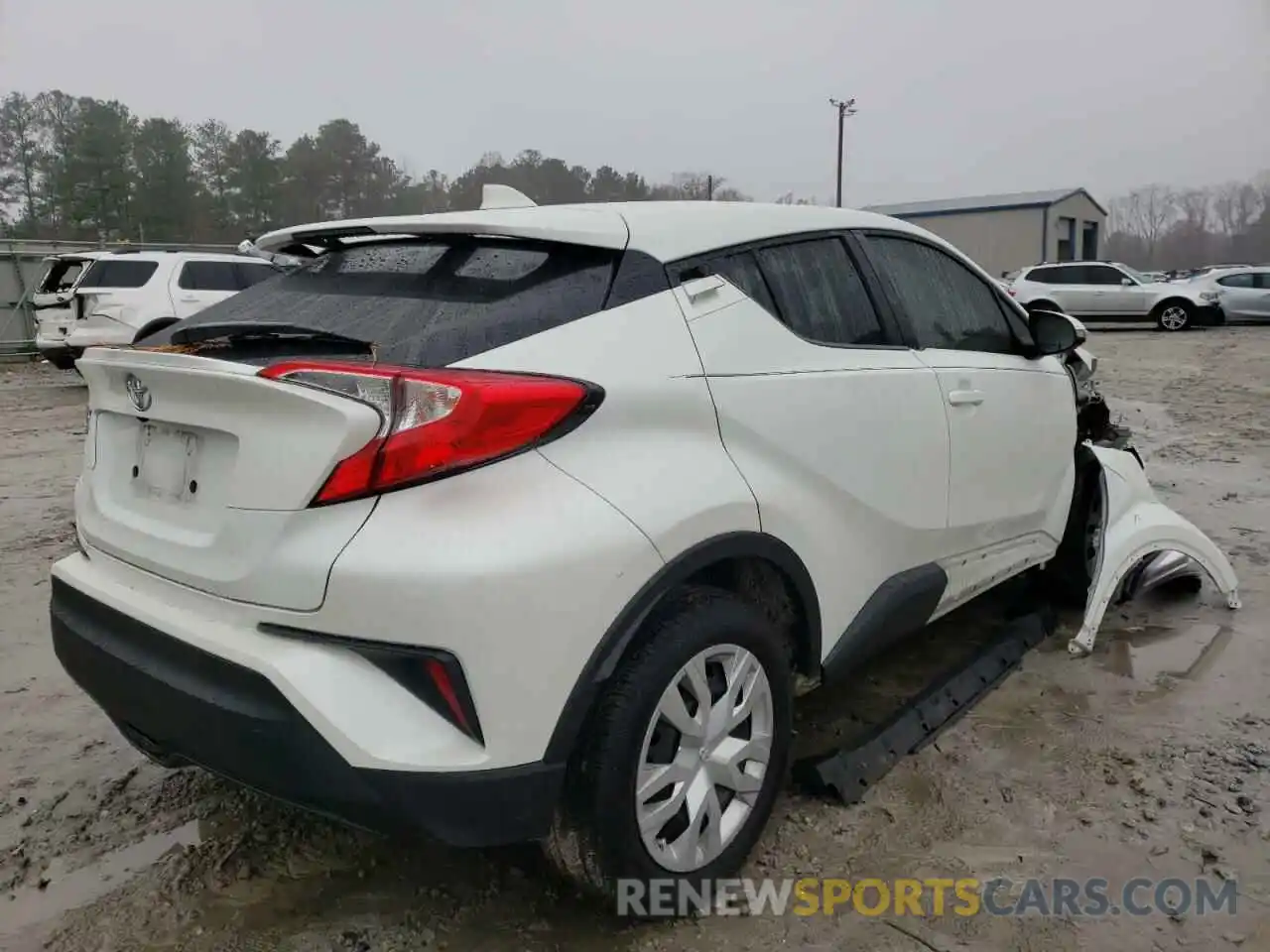 4 Photograph of a damaged car NMTKHMBX7MR120768 TOYOTA C-HR 2021