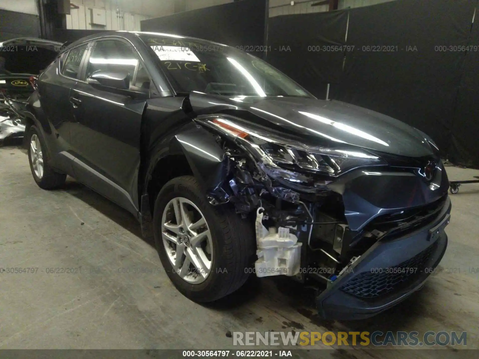 1 Photograph of a damaged car NMTKHMBX7MR122634 TOYOTA C-HR 2021