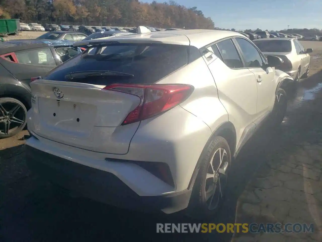 4 Photograph of a damaged car NMTKHMBX7MR123881 TOYOTA C-HR 2021