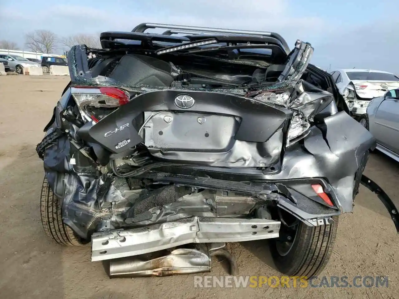 6 Photograph of a damaged car NMTKHMBX7MR127073 TOYOTA C-HR 2021