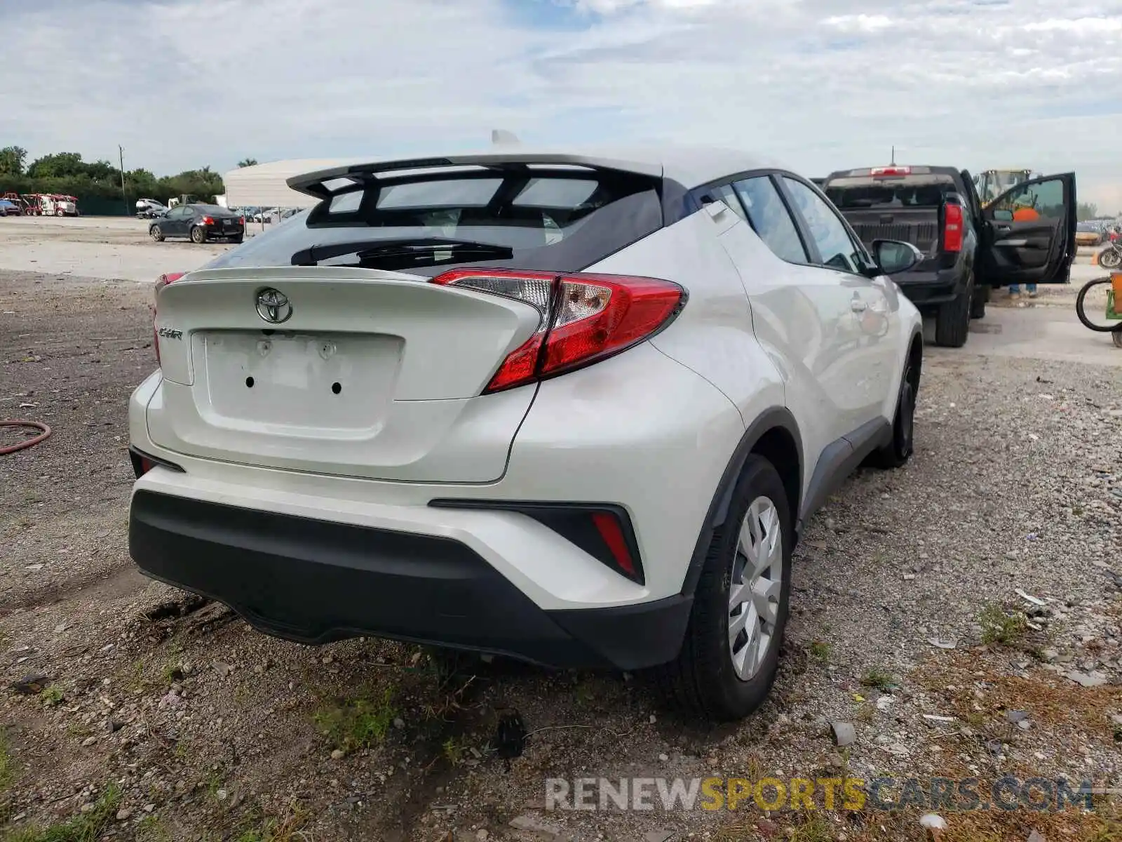 4 Photograph of a damaged car NMTKHMBX7MR127848 TOYOTA C-HR 2021