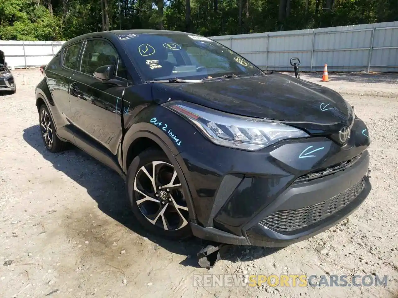 1 Photograph of a damaged car NMTKHMBX7MR136453 TOYOTA C-HR 2021