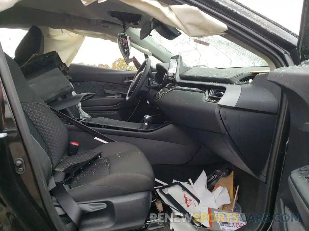 5 Photograph of a damaged car NMTKHMBX7MR137814 TOYOTA C-HR 2021