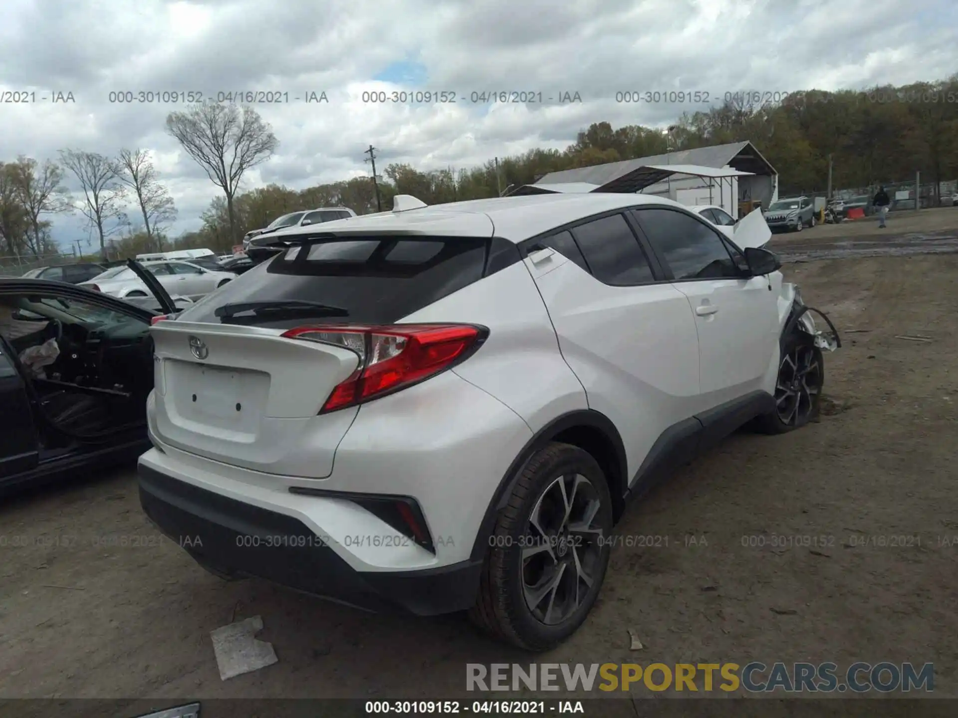 4 Photograph of a damaged car NMTKHMBX8MR119788 TOYOTA C-HR 2021