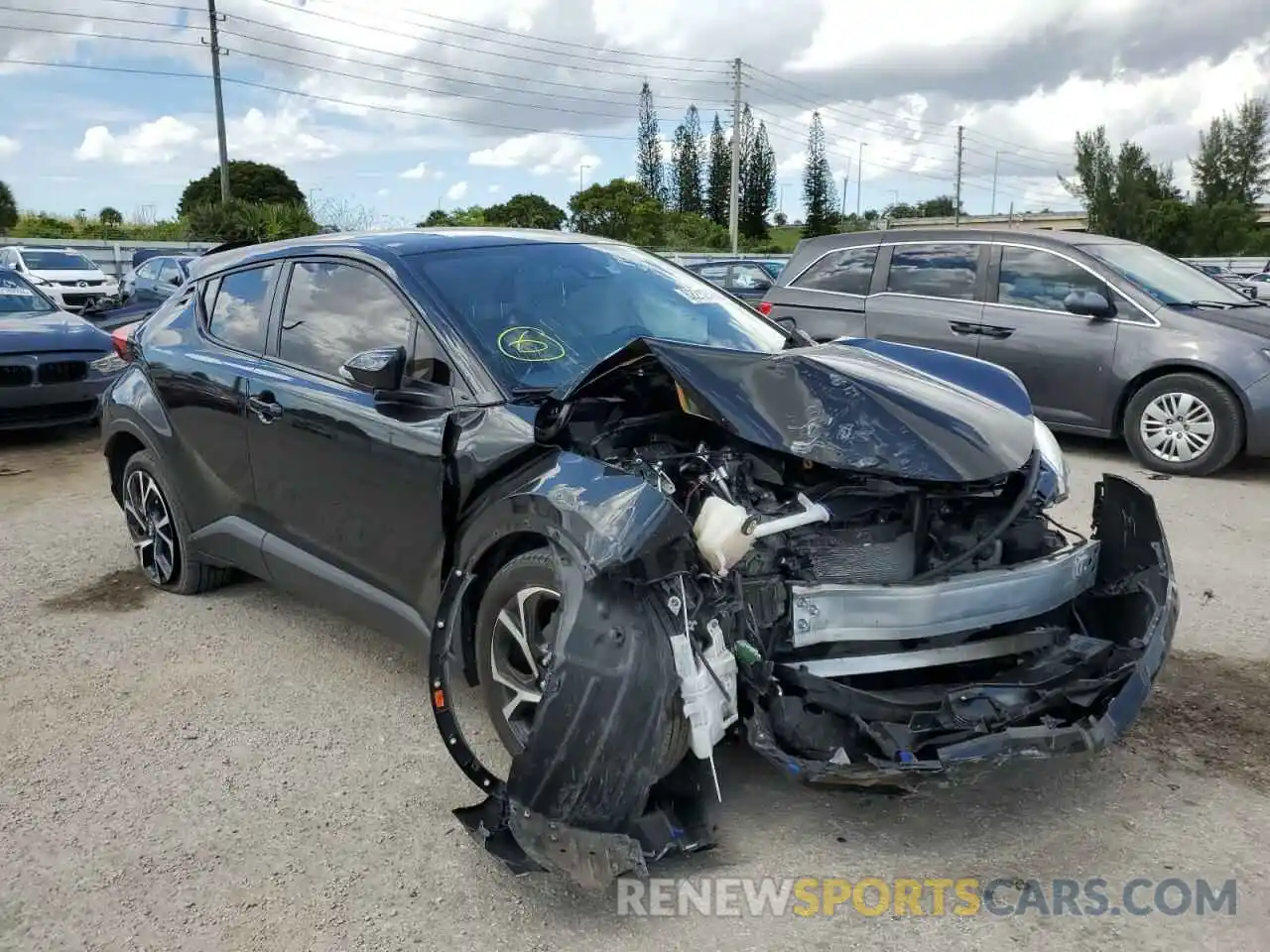 1 Photograph of a damaged car NMTKHMBX8MR122139 TOYOTA C-HR 2021