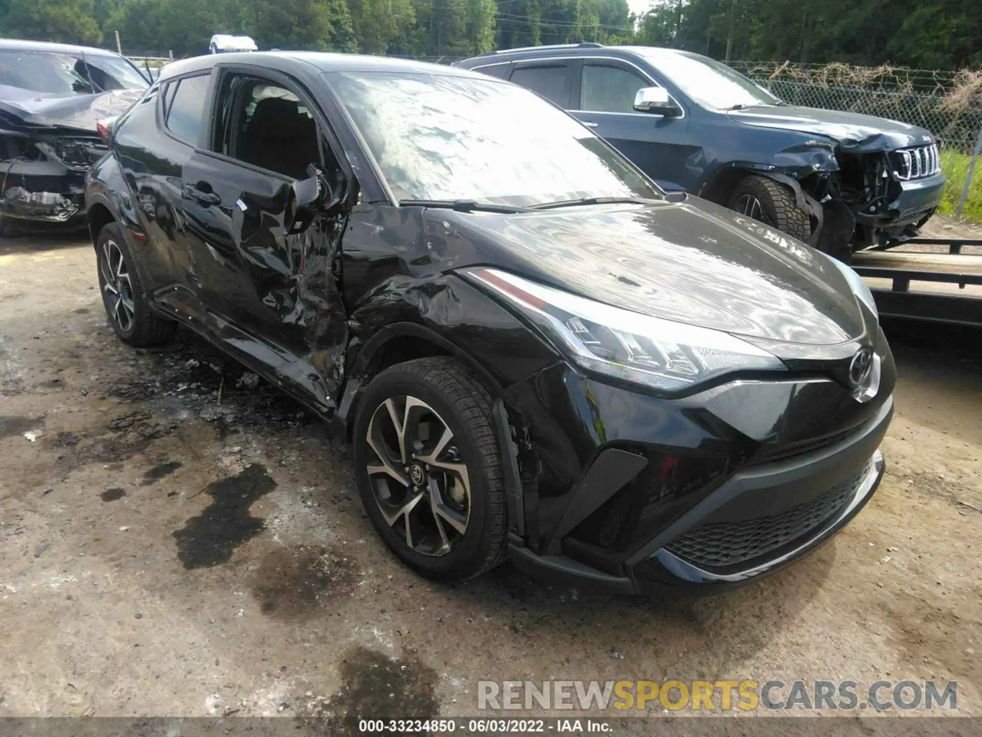 1 Photograph of a damaged car NMTKHMBX8MR122464 TOYOTA C-HR 2021