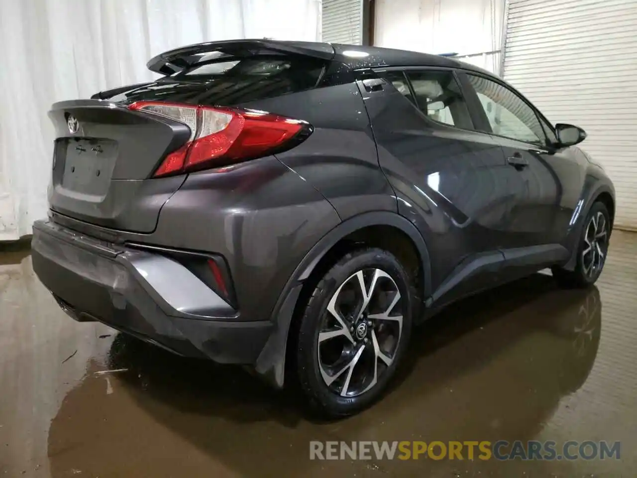 4 Photograph of a damaged car NMTKHMBX8MR125736 TOYOTA C-HR 2021