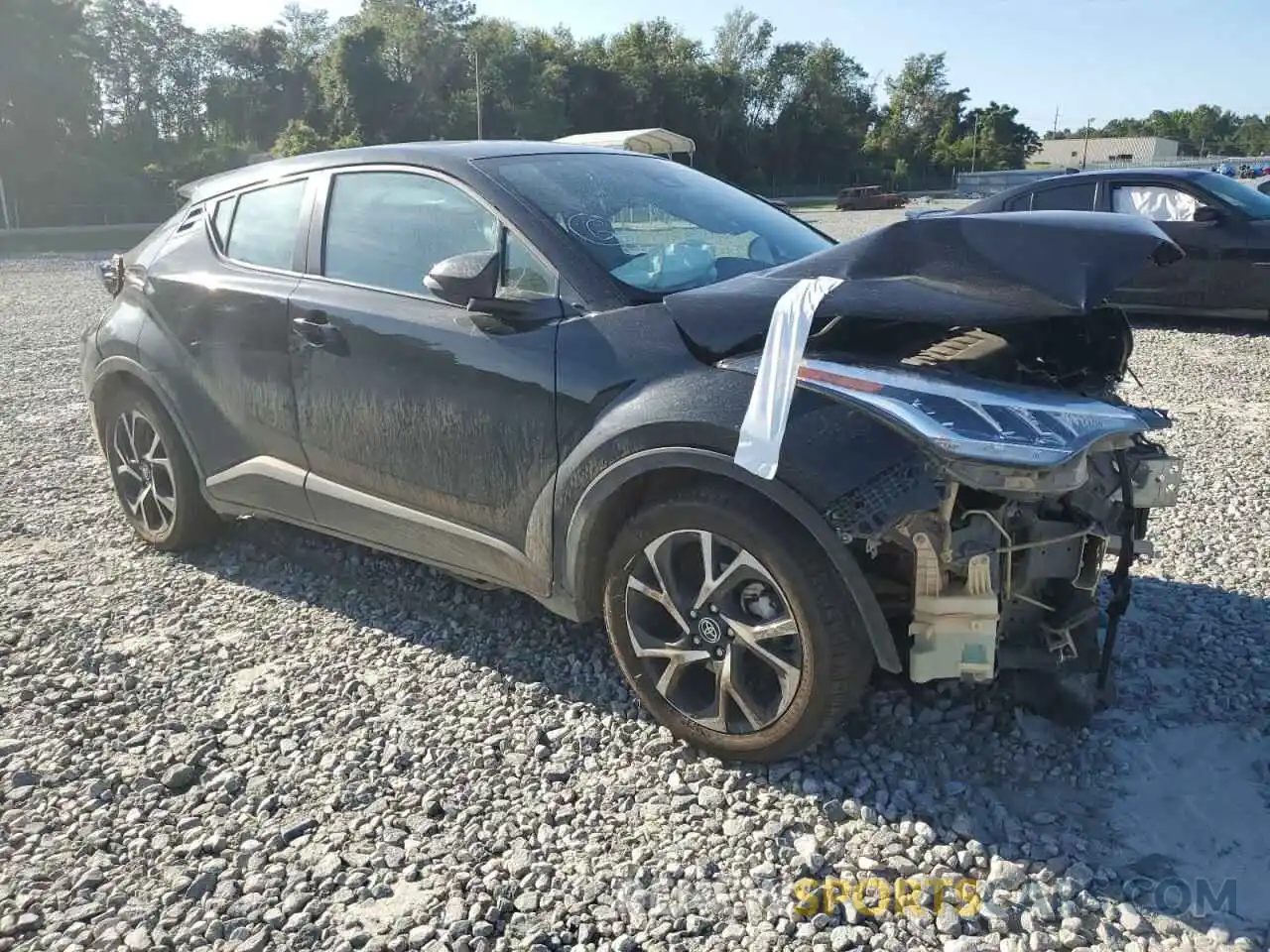 1 Photograph of a damaged car NMTKHMBX8MR131083 TOYOTA C-HR 2021