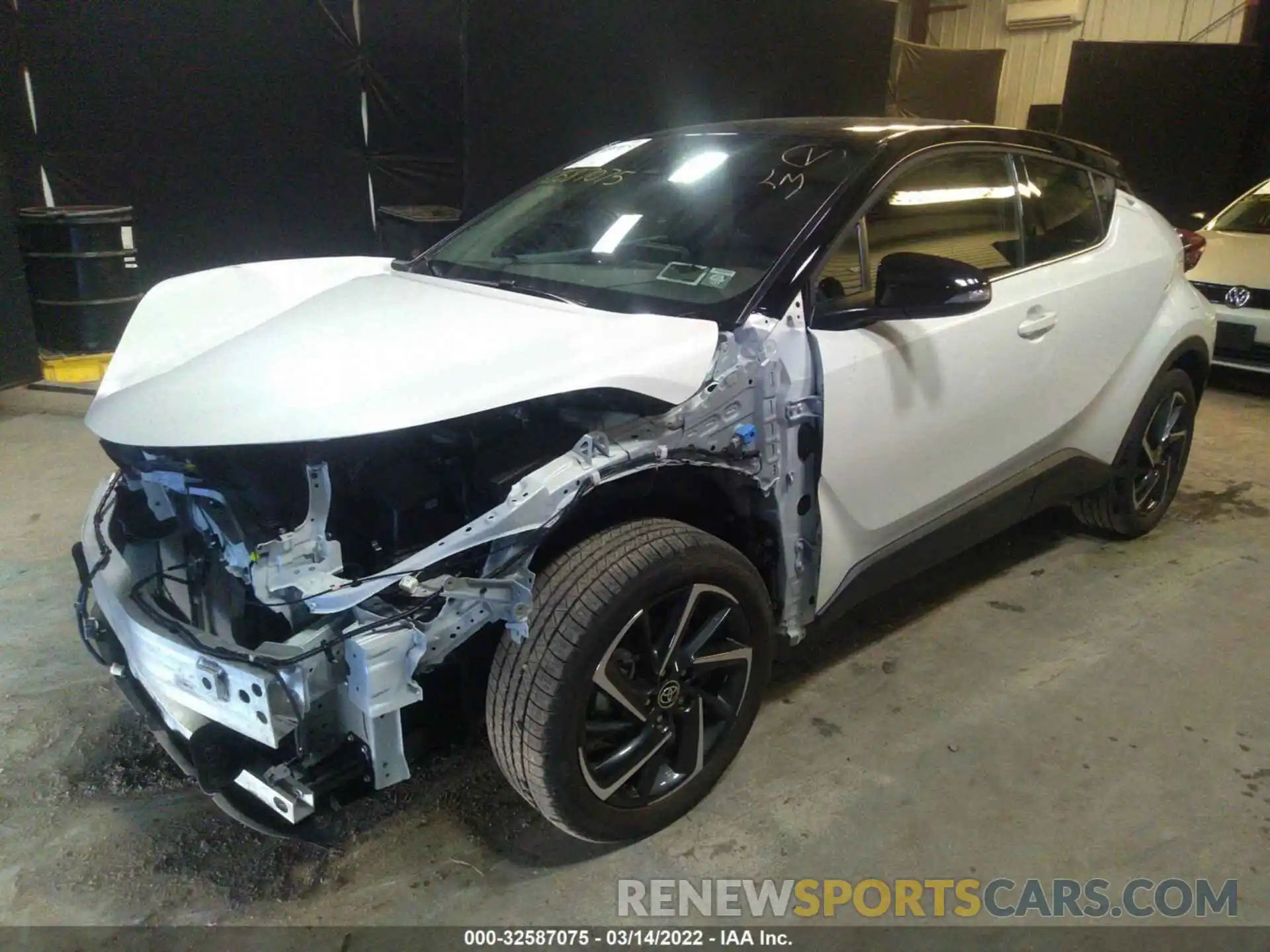 2 Photograph of a damaged car NMTKHMBX8MR134257 TOYOTA C-HR 2021