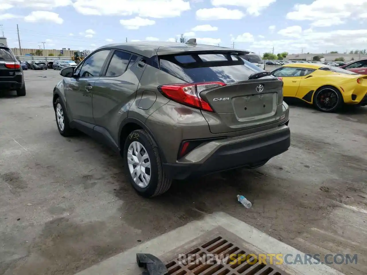 3 Photograph of a damaged car NMTKHMBX8MR134839 TOYOTA C-HR 2021