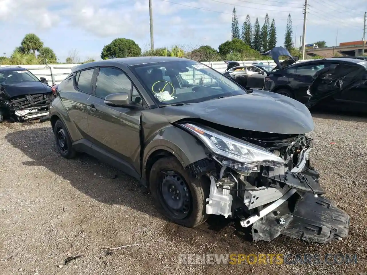 1 Photograph of a damaged car NMTKHMBX8MR136798 TOYOTA C-HR 2021