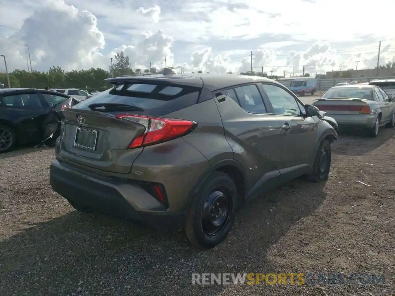 4 Photograph of a damaged car NMTKHMBX8MR136798 TOYOTA C-HR 2021