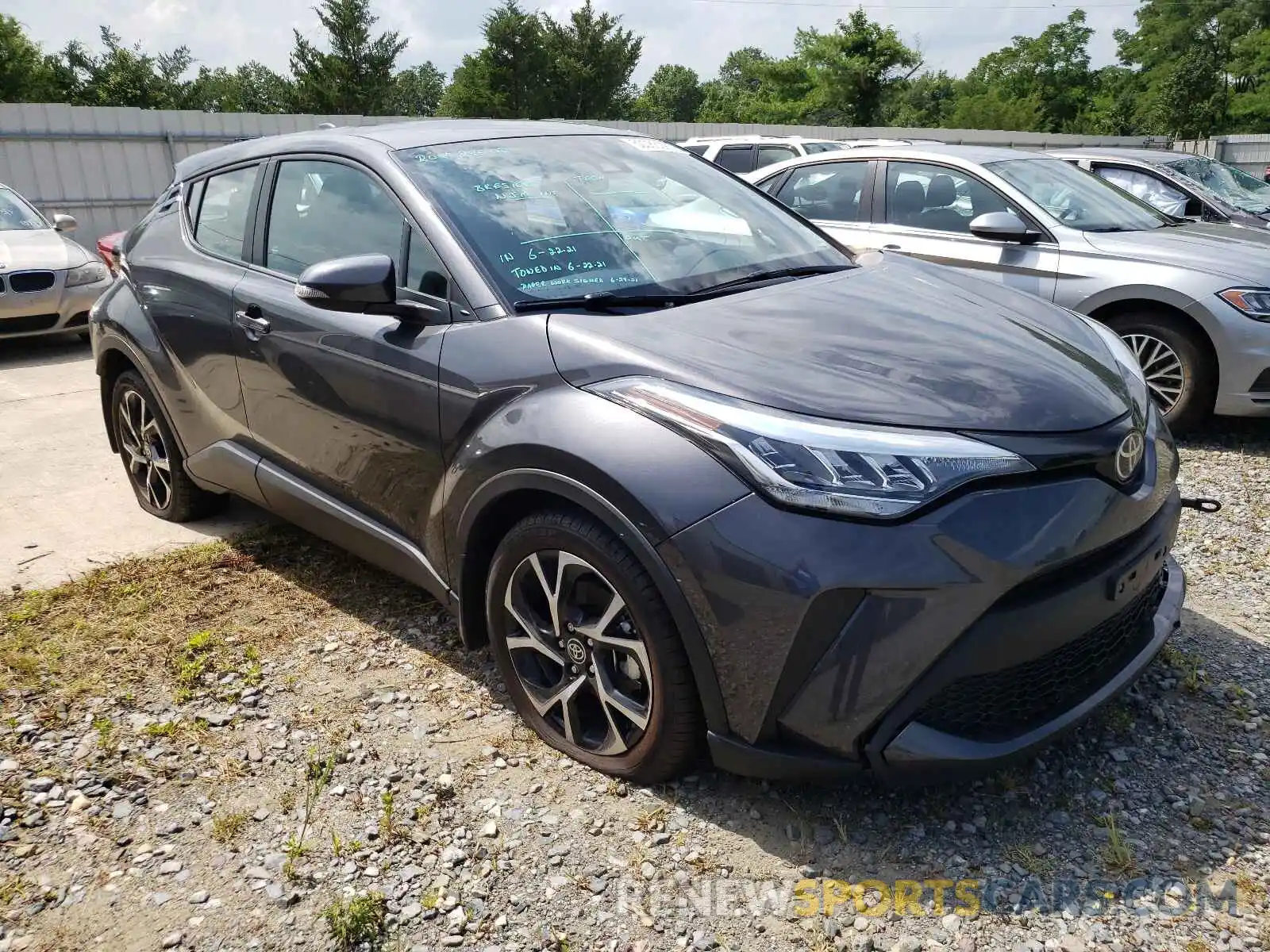 1 Photograph of a damaged car NMTKHMBX9MR123087 TOYOTA C-HR 2021